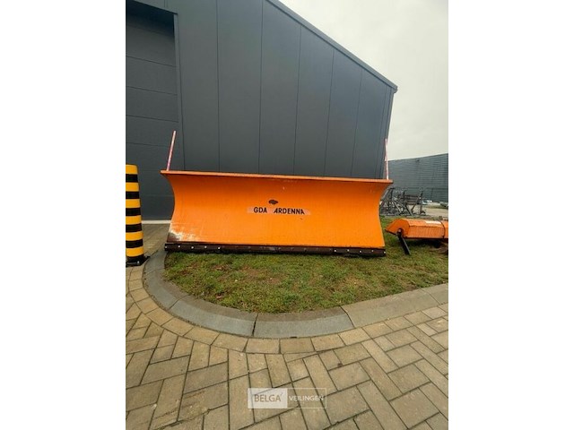 Sneeuwploeg - afbeelding 2 van  4