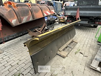 Sneeuwschuif c.o.v. – brand-, rook- en/of waterschade - afbeelding 2 van  8