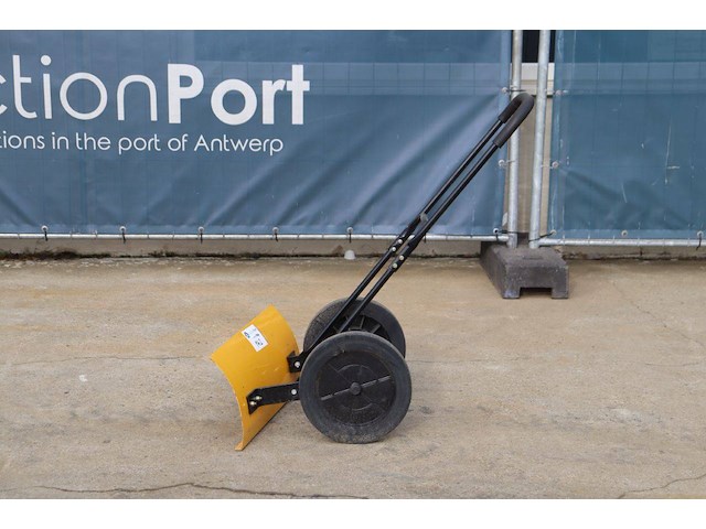 Sneeuwschuif - afbeelding 1 van  1