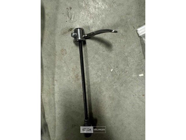 Snelspanner achternaaf 135 mm staal crmo - afbeelding 1 van  1