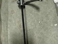 Snelspanner achternaaf 135 mm staal crmo - afbeelding 1 van  1