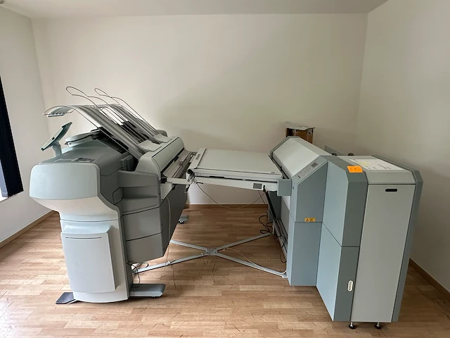 Snelveiling plotter canon + vouwmachine estefold - afbeelding 2 van  4
