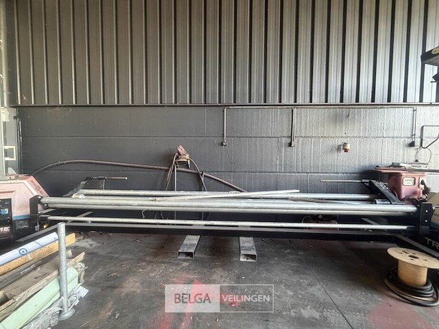 Snij-/op- en afrolmachine - afbeelding 1 van  12