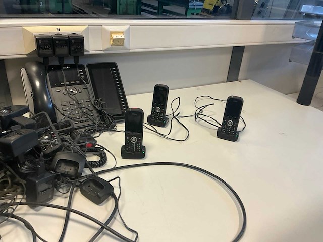 Snom partij draagbare telefoons - afbeelding 2 van  6