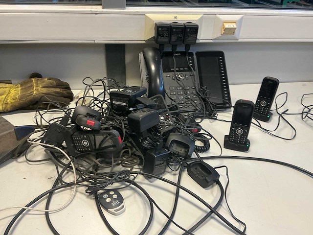 Snom partij draagbare telefoons - afbeelding 3 van  6