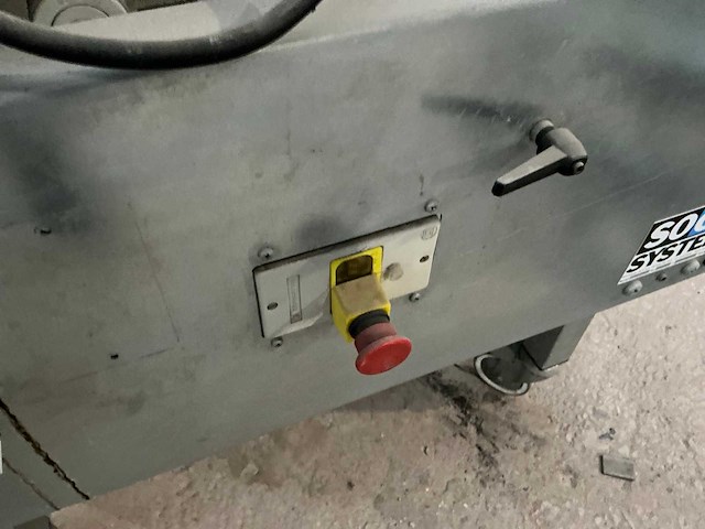 Soco system dozensluitmachine - afbeelding 8 van  8