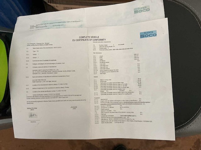 Soco,super ts limited ts1 elektrische scooter - afbeelding 5 van  6