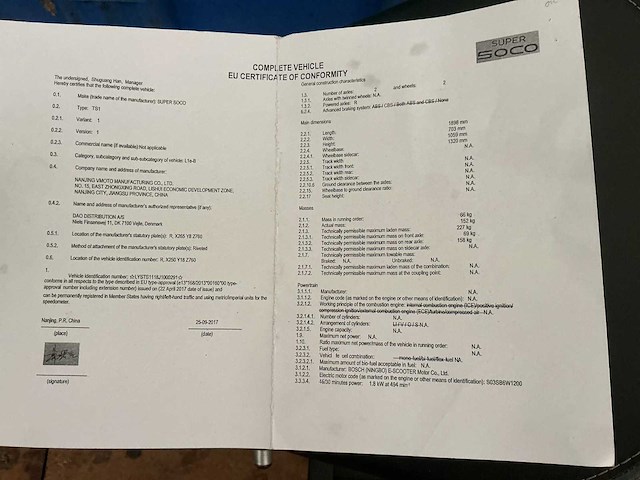 Soco,super ts limited ts1 elektrische scooter - afbeelding 6 van  6