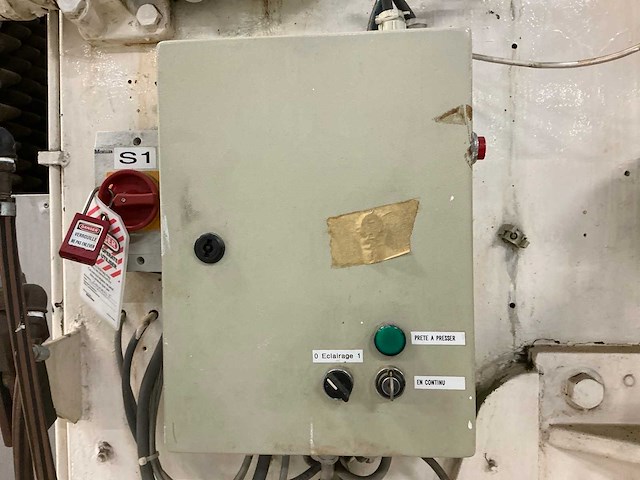 Soenen persmachine - afbeelding 5 van  20