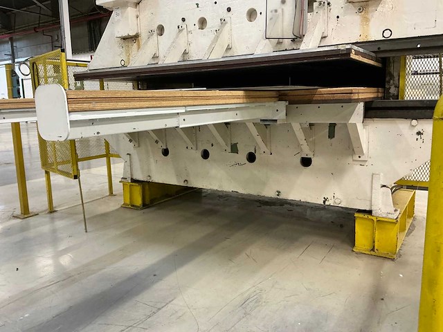 Soenen persmachine - afbeelding 17 van  20