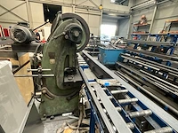 Soenen ponsmachine