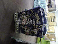 Sofa en fauteuil van decoratieve stoffen - afbeelding 5 van  8