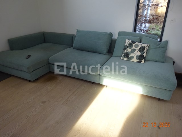 Sofa - afbeelding 1 van  2