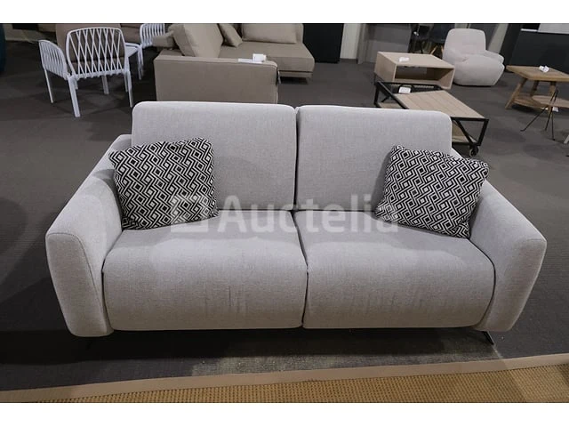 Sofa - afbeelding 1 van  7