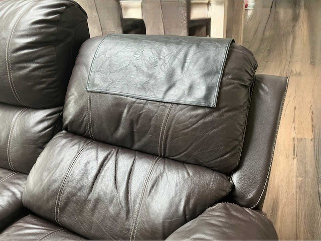 Sofa - afbeelding 2 van  11