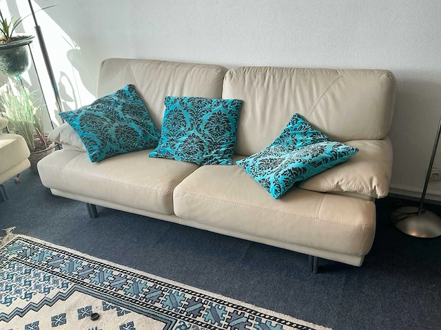 Sofa - afbeelding 3 van  6