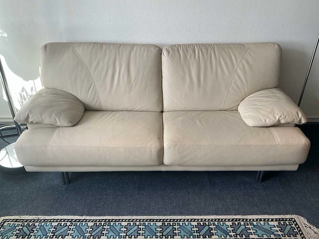Sofa - afbeelding 6 van  6