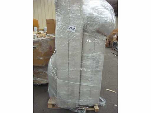 Sofa - afbeelding 4 van  4