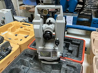 Sokkisha dt6 digitale theodoliet - afbeelding 1 van  4