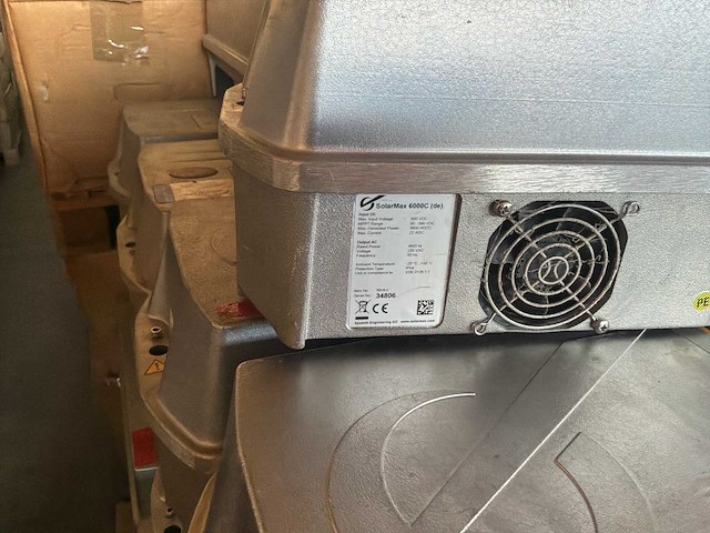 Solar max 3000c/6000c/6000 s omvormer - afbeelding 4 van  7