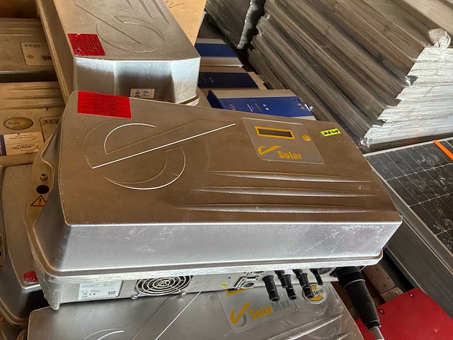 Solar max 3000c/6000c/6000 s omvormer - afbeelding 5 van  7
