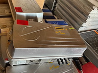 Solar max 3000c/6000c/6000 s omvormer - afbeelding 5 van  7