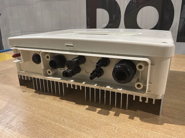 Solaredge se4000h zonnepanelen-omvormer - afbeelding 2 van  7