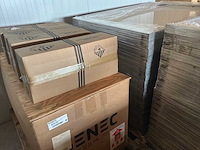 Solarwatt m220-60-gts ak zonnepaneelset - 32-delige pallet - afbeelding 2 van  4