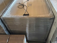 Solarwatt m220-60-gts ak zonnepaneelset - 34-delige pallet - afbeelding 1 van  4