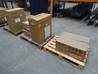 Solax pakket omvormer + batterijmodules - afbeelding 1 van  15