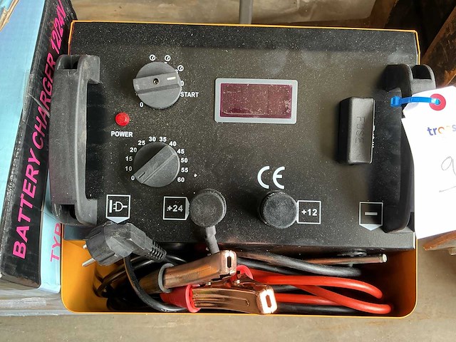 Soldatech bc 630a mobiele acculader booster 12/24 v - afbeelding 2 van  3