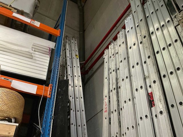 Solde alu vouwladder (3x) - afbeelding 2 van  3