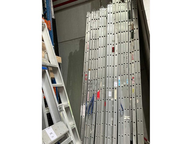 Solde alu vouwladder (5x) - afbeelding 2 van  3