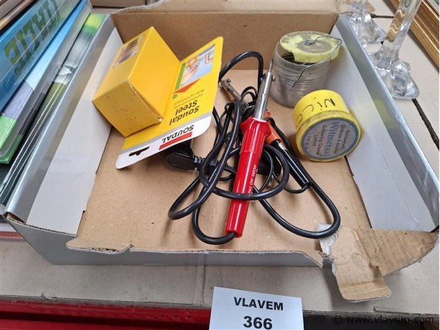 Soldeermateriaal - afbeelding 1 van  2