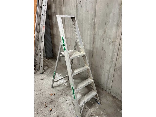Solide - pt04 - trapladder - afbeelding 2 van  2