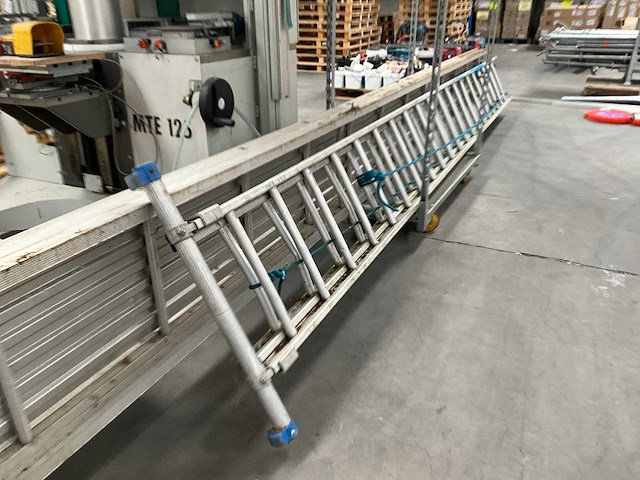 Solide 2-delige alu schuifladder (2x20) - afbeelding 2 van  6