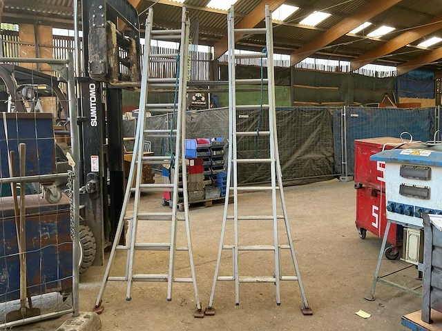 Solide 2 x 10 alu schuifladder (2x) - afbeelding 1 van  4