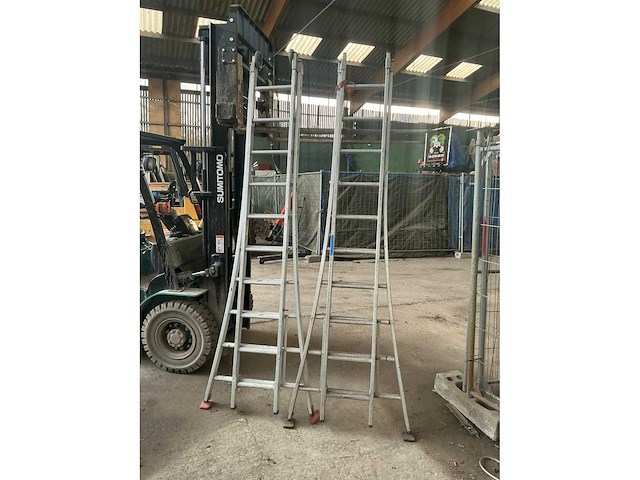 Solide 2x10 2 delige schuifladder (2x) - afbeelding 1 van  3