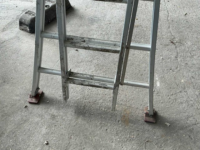 Solide 2x12 schuifladder - afbeelding 2 van  4