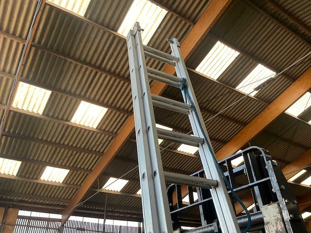 Solide 2x14 schuifladder - afbeelding 3 van  3