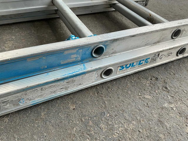 Solide 2x8 aluminium schuifladder - afbeelding 4 van  4