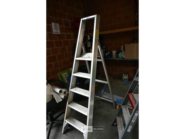 Solide alu trapladder - afbeelding 1 van  1