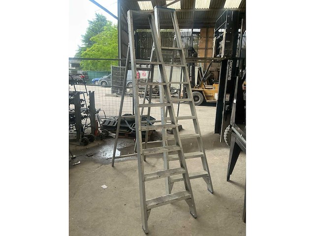 Solide aluminium diverse trapladder (2x) - afbeelding 2 van  4