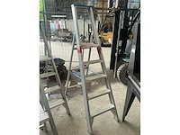 Solide aluminium diverse trapladder (3x) - afbeelding 2 van  4