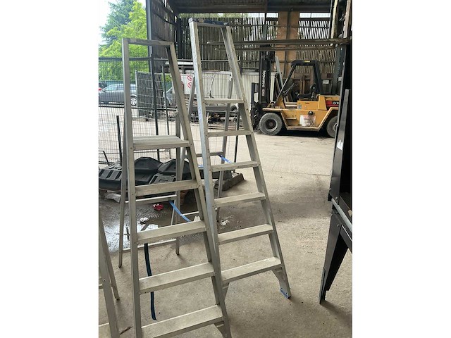 Solide aluminium diverse trapladder (3x) - afbeelding 4 van  9