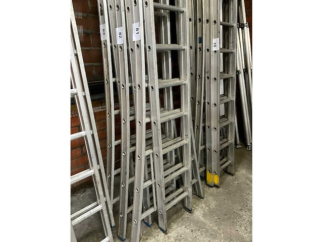 Solide aluminium ladder 2x18 - afbeelding 2 van  6
