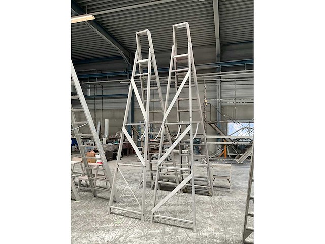 Solide aluminium trap (2x) - afbeelding 4 van  4