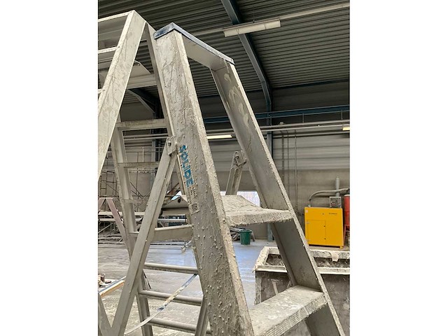 Solide aluminium trap - afbeelding 4 van  4