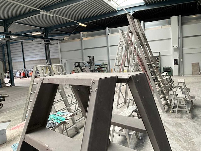 Solide aluminium trap - afbeelding 4 van  4