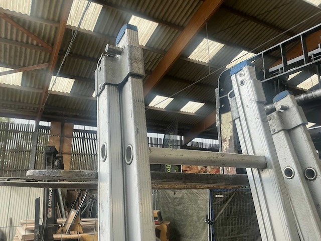 Solide c 2x8 aluminium schuifladder (2x) - afbeelding 5 van  6